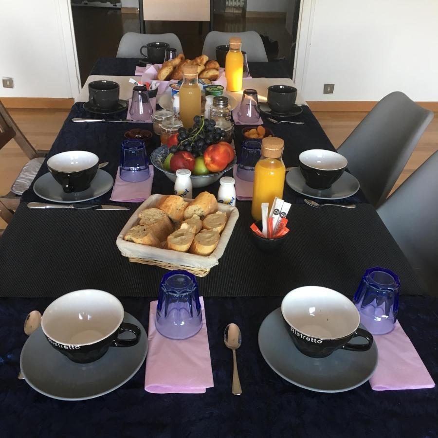 Le Nid De L'Ain Bed & Breakfast Varambon Eksteriør bilde